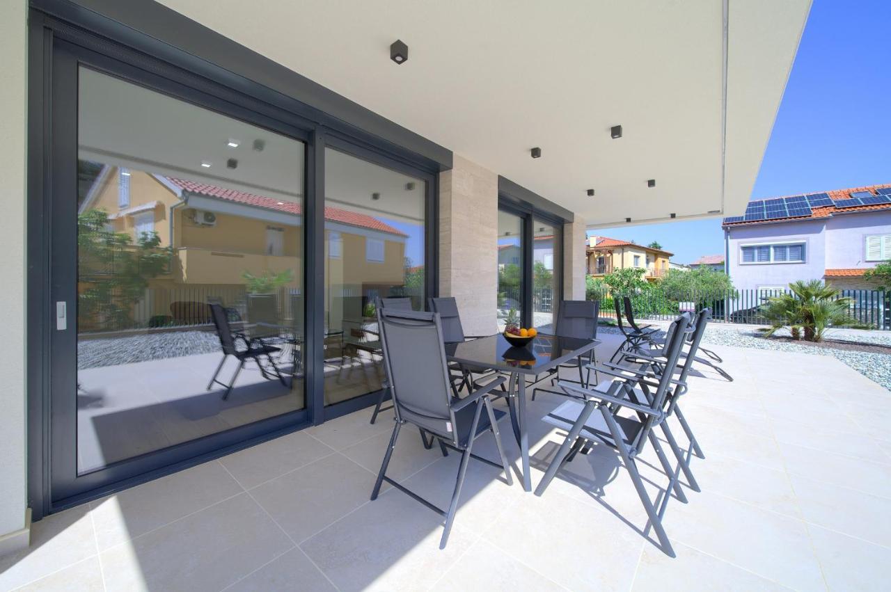 Villa Sabic By The Sea Krk Town Buitenkant foto